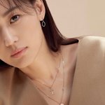 전지현 클라스는 <b>여전</b>하네
