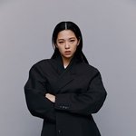 <b>정연이</b> 처음으로 단독 화보 찍었다함