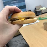 ㅁㄷㄴㄷ 치즈버거 이거 실화 ?..