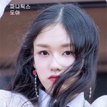 한번 딱 봐도 기억에 남는 <b>여</b><b>돌</b>