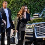 <b>La</b>에서 셀레나 고메즈