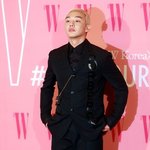 유아인 고아라 투샷