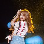 <b>별빛</b> 머금은 女돌의 비주얼
