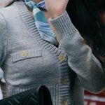 [댓글부탁해] 장원영 공항 패션 <b>상의</b> 좀 찾아주세요 ㅠㅠ
