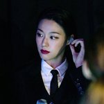 진짜 잘생쁨의 정석 같다(주어 김설현)