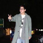 남자 코트 스타일은 <b>이상윤</b> 처럼 입으면 좋을 듯