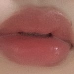 [댓글부탁해] 내 <b>입술</b> 진짜 개같음