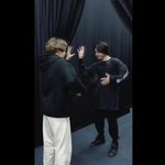 아이돌 할로윈. 그들은 <b>애플리케이션</b>만 사용했다.