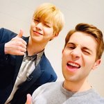 [강다니엘] 제프<b>벤자민</b>이 올려준 강다니엘이랑 같이 찍은 셀카