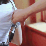 [댓글부탁해] <b>복도</b>에서 어깨빵하고다니는건 뭔 심보냐?