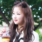 어디서 온 건지 <b>짐작</b> 조차 못 할 미모