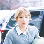 그림 잘 그리는 <b>금손</b> 아이돌들