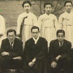 [드루와] 이거 <b>한복</b>에다 선글라스 쓴거?