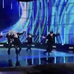 [<b>엠카</b>] 어디다 써야하는지 몰라서 ㅠㅠㅠ 혹시 얘네 누구야???