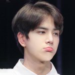 <b>영훈</b> 이거 너무 이쁘다