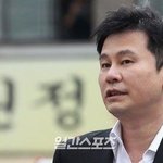 기자가 노렸다 vs <b>우연</b>이다