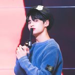 [프듀<b>X</b>] 이진혁 확실히 컴백하니까 까<b>글</b> ㅈㄴ 올라오네