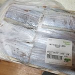 이마트에서 <b>갈치</b>를 샀는데 이런게 왔어요.