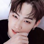 상승형 눈썹 가진 남돌