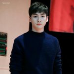 감기 권장하는 아이돌(뉴이스트 <b>아론</b>)