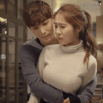 짝녀 이렇게 <b>안아</b>주면 좋아할까?