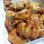 애기에게 에<b>꿍이</b>치킨 먹여주고싶다