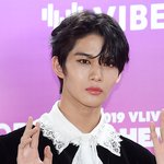 [모두드루와] 배진영 오늘 화장 무슨일이야;;;;;
