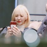 [모두드루와] <b>웬디</b> 금발 염색해따