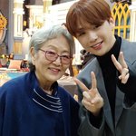 [강다니엘] <b>김영옥</b> 배우님이랑 찰칵