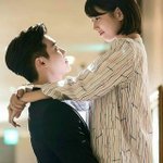 다른남자랑 꽉껴안고있어요  <b>딴</b>남자랑 침에서 같이노는<b>사진</b>도있고 진짜...