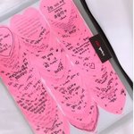 [모두드루와] 얘 놀라운게 팬이 준 <b>편지들</b>을