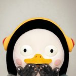 [모두드루와] 펭수 <b>나일론</b> 화보 선공개 2장