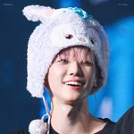 <b>재민</b>이랑 제노 복근 쩐다