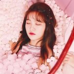 <b>뮤비속</b> 예리