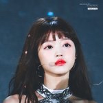 <b>유아</b> 립스틱 광고 찍었넹
