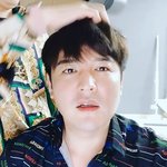 <b>홀쭉</b>해진 신동 근황