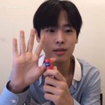 병찬이 <b>섬유</b> 향수 모델 됐네