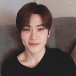 [NCT] 재현이 웃는거 너무 발리지않냐
