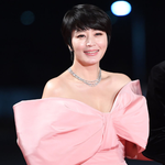 김혜수 왕 <b>리본</b> 드레스