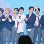 [댓글부탁해] 직접 <b>작사</b> 작곡하는 가수