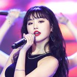 막상 실물보면 <b>위축</b>될것 같은 여돌