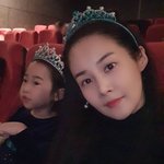 김가연, 두 딸과 '겨울<b>왕국</b>2' 관람