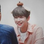 <b>강</b>다니엘 못생김
