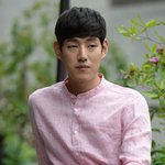 <b>소지섭</b> 닮지 않았냐?