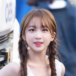 <b>시공간</b>이 다른 듯한 판타지 미모