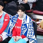 얘 <b>존</b>잘인데