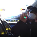 [연예인] 정해인 오늘 <b>입국</b>길 미소가 좋구나 ㅋㅋ