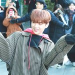 [강다니엘] 강다니엘 <b>앞발</b>이야?ㅋㅋㅋㅋㅋㅋㅋ