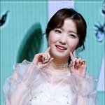 아이즈원 사쿠라 이어 <b>혼다</b> 히토미도 日 라디오 중단..'프듀'사태...