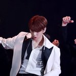 [강다니엘] What are you <b>up</b> to